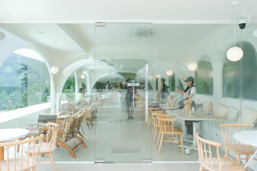 泰國攀牙｜Valhalla Teahouse．拷叻透明玻璃屋網美咖啡館，坐擁180度蔚藍海景 @飛天璇的口袋