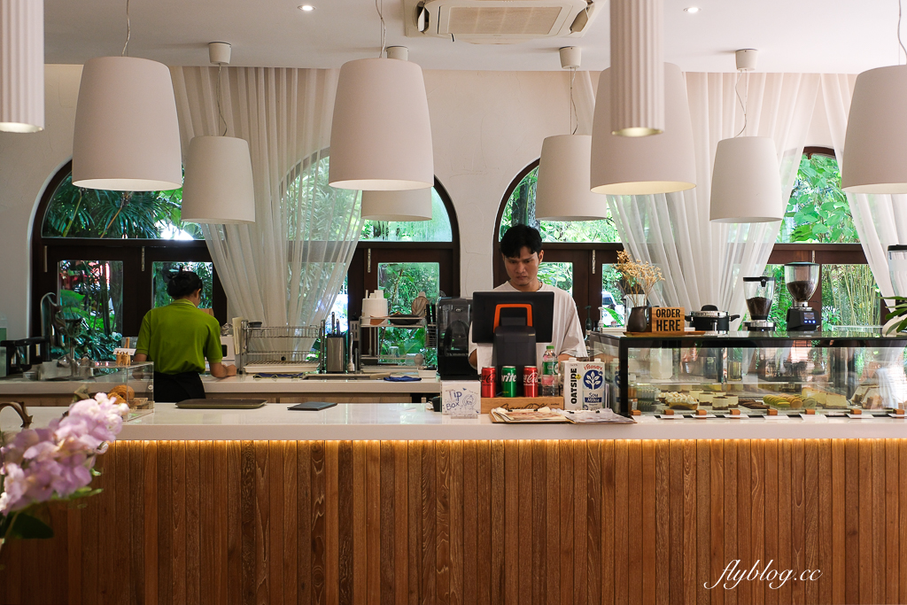 泰國攀牙｜Ocean Man Cafe．數位遊牧的咖啡館天堂，以電影神鬼奇航為意象咖啡 @飛天璇的口袋