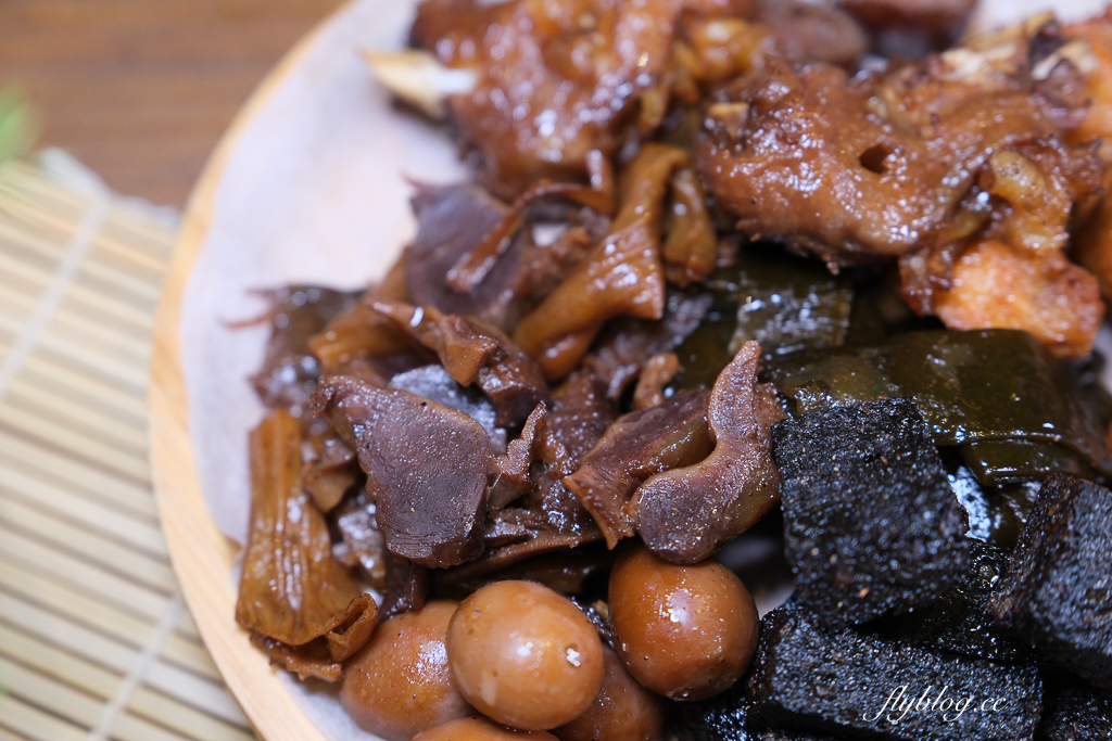 台中北屯｜酥文人東山鴨頭興安店．原忠孝夜市珍東山鴨頭，必點超好吃招牌炸豆皮 @飛天璇的口袋