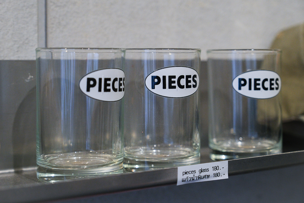 泰國曼谷｜Pieces Cafe &#038; Bed．曼谷嵩越路特色咖啡館，有可愛胸部造型的麵包 @飛天璇的口袋