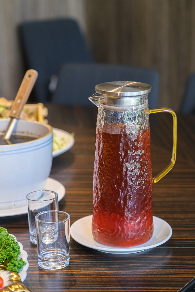 台中北屯｜范頭家客家餐廳 機捷特店．2025台中父親節餐廳，10人席桌菜7588元(早鳥享96折) @飛天璇的口袋