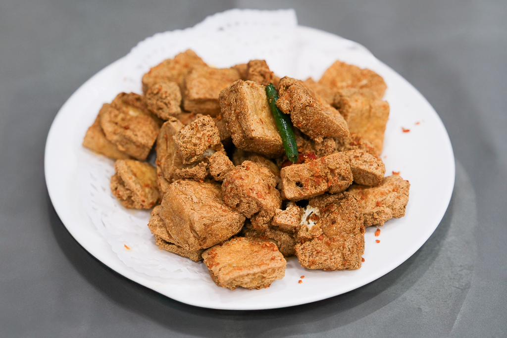 澳門氹仔｜肥仔文美食．遵循古法手打竹升麵，澳門宵夜場美食必點水蟹粥 @飛天璇的口袋