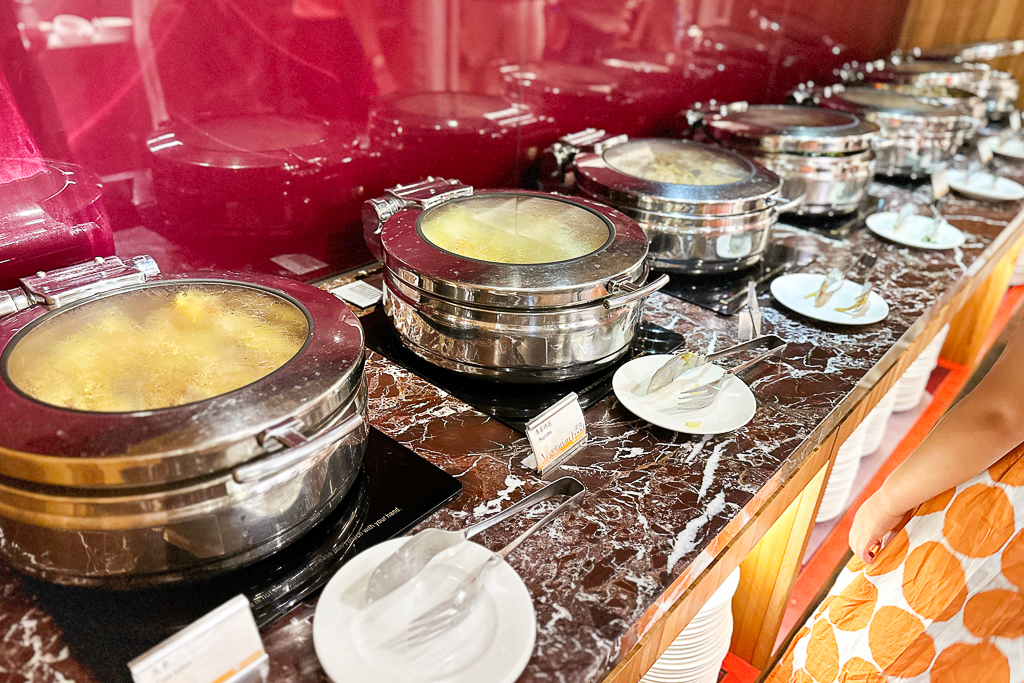 高雄鹽埕｜福容大飯店．鄰近愛河和駁二特區，交通方便地理位置好 @飛天璇的口袋