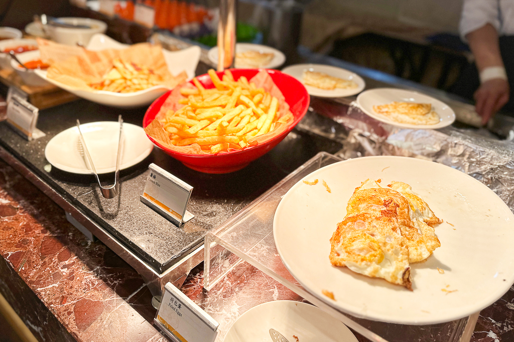 高雄鹽埕｜福容大飯店．鄰近愛河和駁二特區，交通方便地理位置好 @飛天璇的口袋