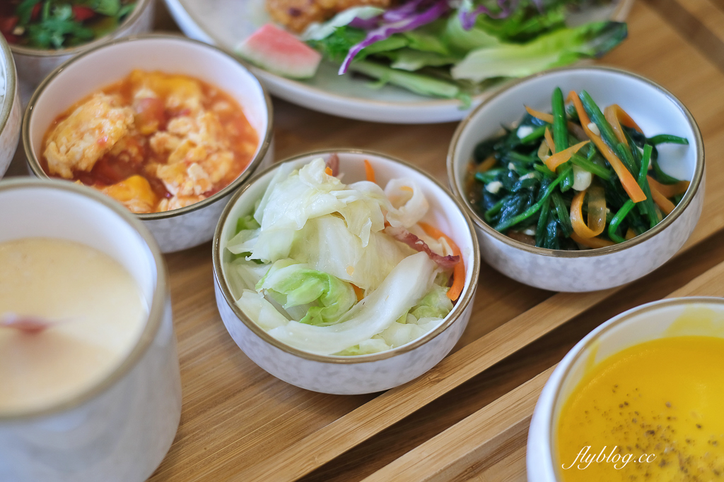 彰化北斗｜晨曦食光．鄉野間獨棟純白建築，北斗文青風質感早午餐 @飛天璇的口袋