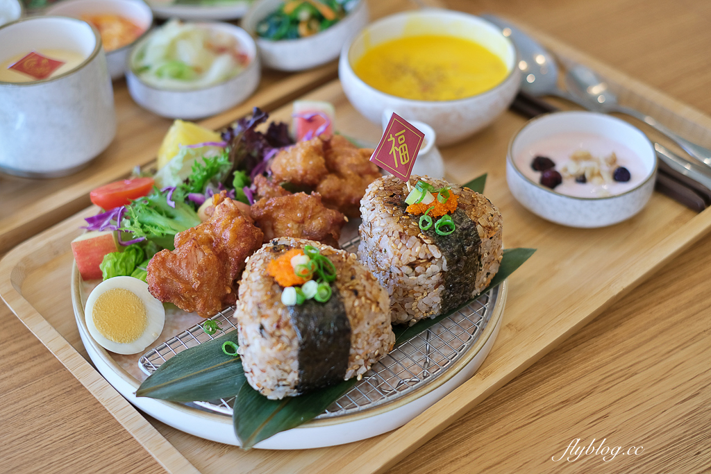 越好吃越南料理店｜Google評價4.3顆星，大里人氣越南料理店 @飛天璇的口袋