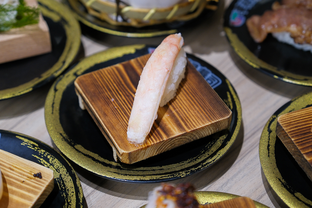 台中南屯｜平祿壽司台中永順店．連鎖迴轉壽司南屯三店，必吃餐點一次整理 @飛天璇的口袋