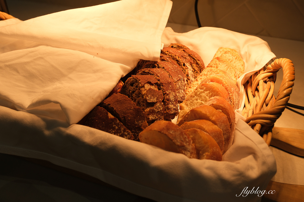 紐西蘭庫克山｜隱士飯店 The Hermitage Hotel Mt Cook．傳言庫克山必住飯店，入住推薦吃百匯晚餐 @飛天璇的口袋