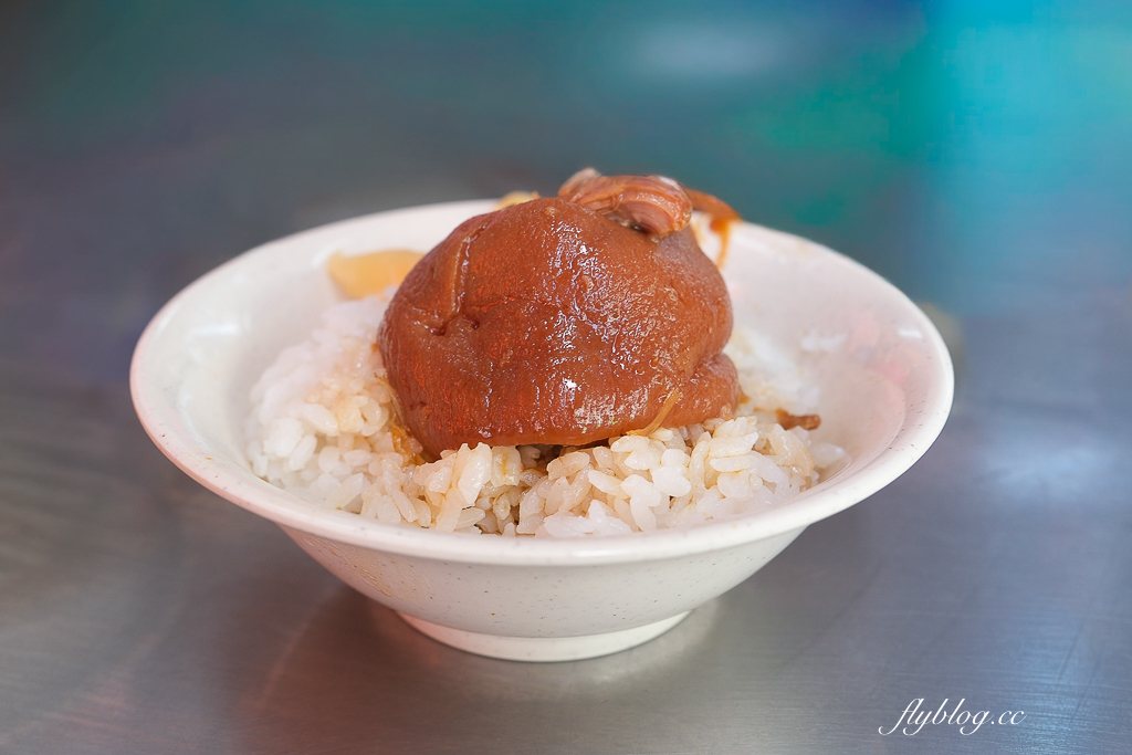 台中西區｜阿彬爌肉飯．第五市場爌肉飯，營業超過40年 @飛天璇的口袋