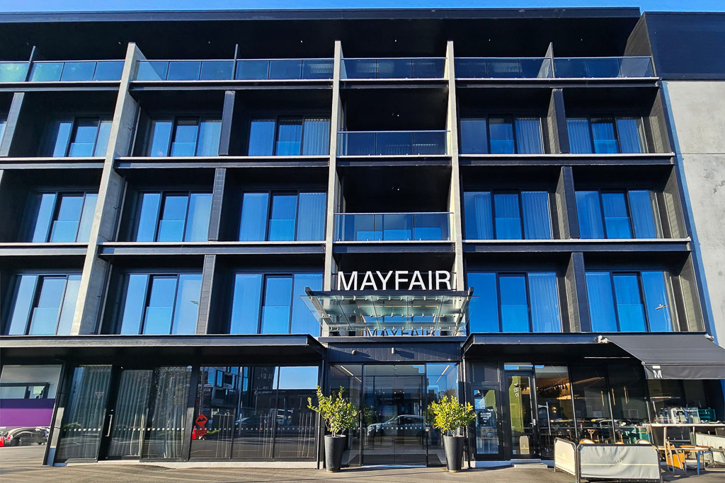 紐西蘭基督城｜梅菲爾飯店 The Mayfair．位於基督城市中心，還有自家平面停車場 @飛天璇的口袋