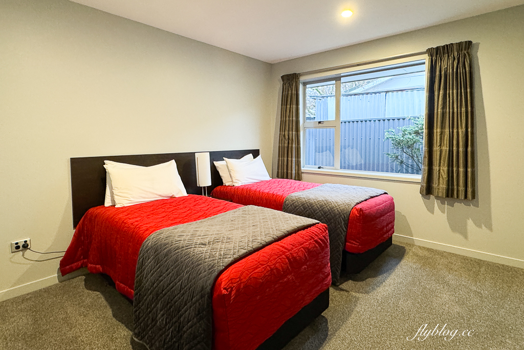 紐西蘭因弗卡吉爾｜388 Tay Motel．紐西蘭最南端城市，兩房一廳附廚房和客廳的汽車旅館 @飛天璇的口袋