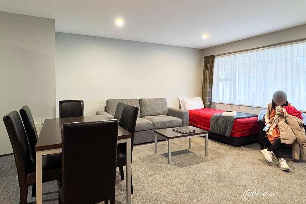 紐西蘭因弗卡吉爾｜388 Tay Motel．紐西蘭最南端城市，兩房一廳附廚房和客廳的汽車旅館 @飛天璇的口袋
