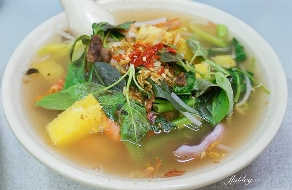 台中東區｜樂業路越南小吃．裴記員工出來開的店，餐點更棒環境更好 @飛天璇的口袋