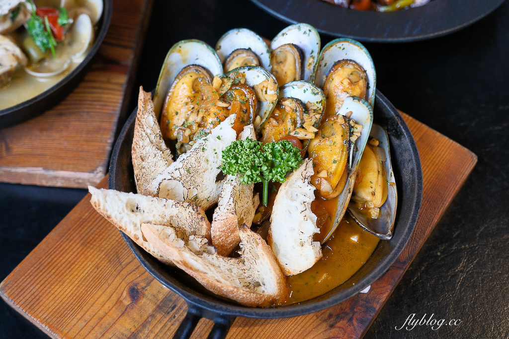 新北板橋｜ABV閣樓餐酒館 板橋府中店．如何挑選精釀啤酒？新手第一次點單不踩雷 @飛天璇的口袋