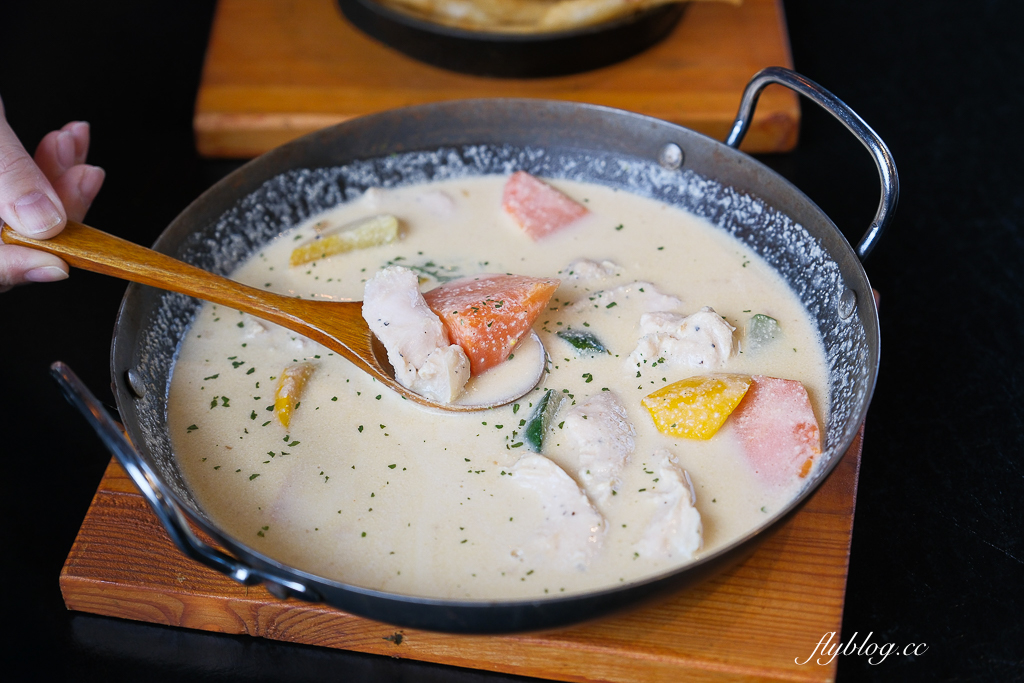 新北板橋｜ABV閣樓餐酒館 板橋府中店．如何挑選精釀啤酒？新手第一次點單不踩雷 @飛天璇的口袋