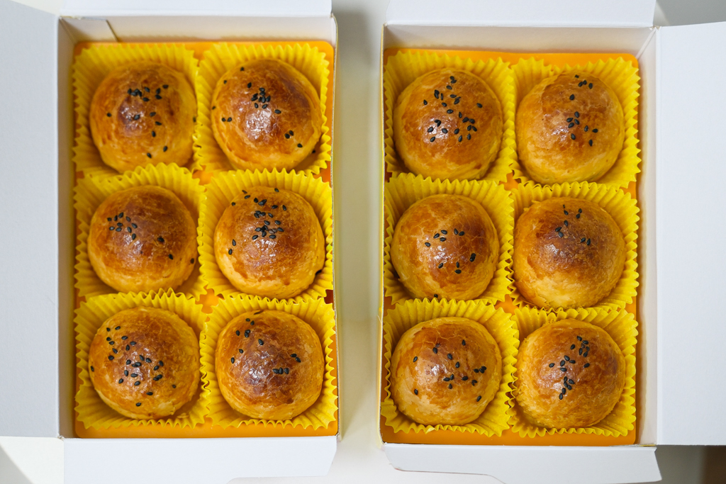 彰化鹿港｜新口味食品行．鹿港頂番婆人氣蛋黃酥，網友推薦不輸彰化不二坊 @飛天璇的口袋