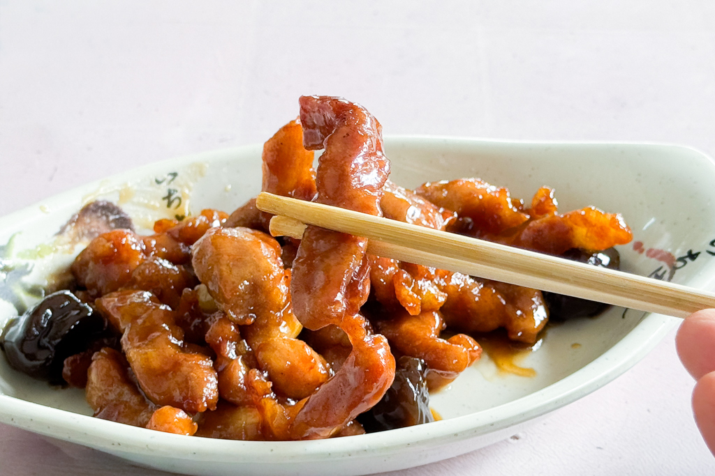 台中太平|原味鴨肉飯.快炒類只要100元上下,太平建材行裡的銅板美食 @飛天璇的口袋 台中太平|原味鴨肉飯.快炒類只要100元上下,太平建材行裡的銅板美食 @飛天璇的口袋