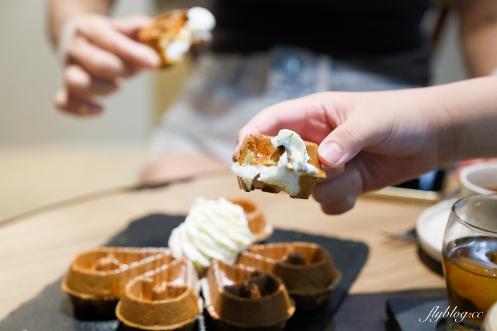 台北中山|4MANO CAFFÉ X classic.晶華酒店甜點,必點麻糬鬆餅 @飛天璇的口袋 台北中山|4MANO CAFFÉ X classic.晶華酒店甜點,必點麻糬鬆餅 @飛天璇的口袋