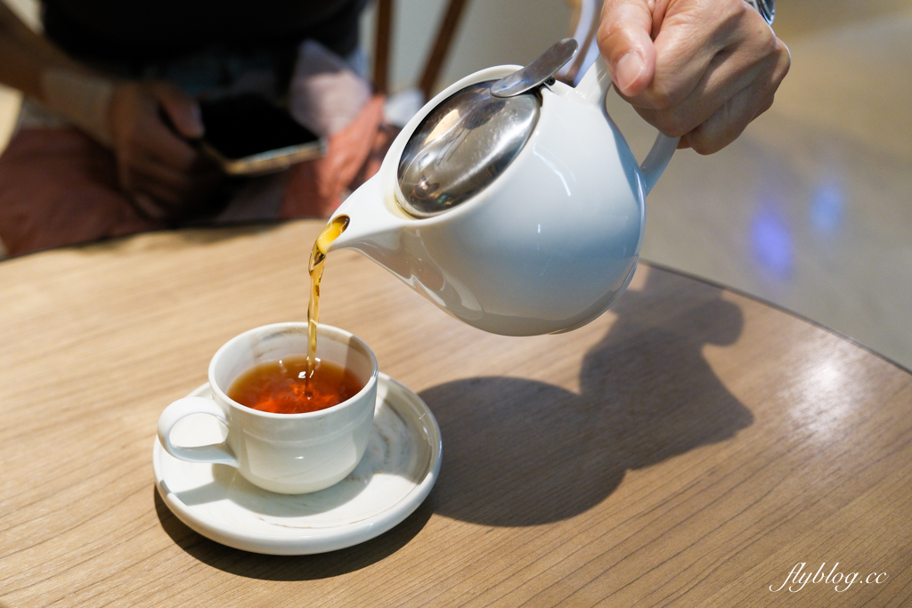 台北中山|4MANO CAFFÉ X classic.晶華酒店甜點,必點麻糬鬆餅 @飛天璇的口袋 台北中山|4MANO CAFFÉ X classic.晶華酒店甜點,必點麻糬鬆餅 @飛天璇的口袋