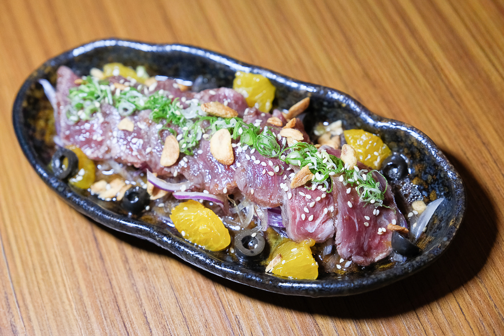 新北林口｜ABV日式居酒館．全台唯一日本稻草燒，超過300種全球精釀啤酒 @飛天璇的口袋