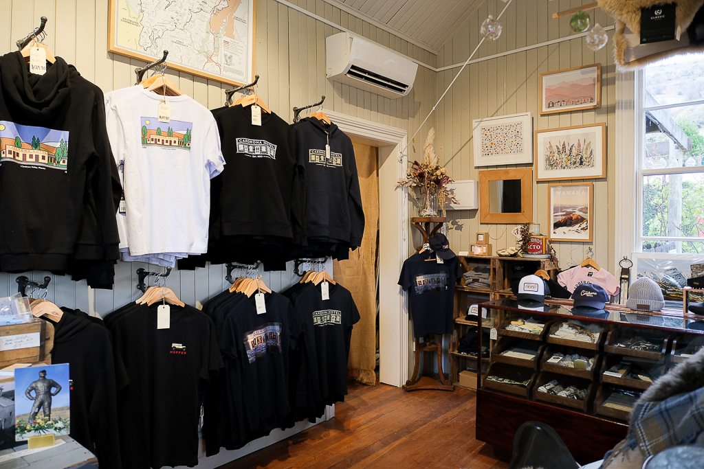 紐西蘭南島|Cardrona Hotel 卡德羅納酒店.紐西蘭最古老的旅店,魔戒躍馬旅店靈感來源 @飛天璇的口袋 紐西蘭南島|Cardrona Hotel 卡德羅納酒店.紐西蘭最古老的旅店,魔戒躍馬旅店靈感來源 @飛天璇的口袋