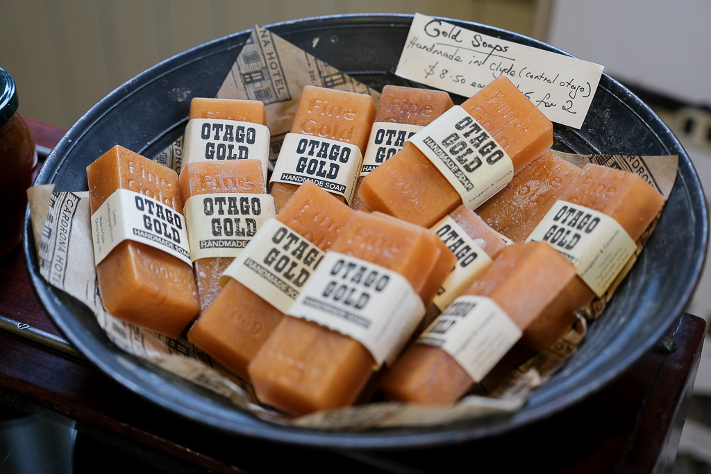 紐西蘭南島|Cardrona Hotel 卡德羅納酒店.紐西蘭最古老的旅店,魔戒躍馬旅店靈感來源 @飛天璇的口袋 紐西蘭南島|Cardrona Hotel 卡德羅納酒店.紐西蘭最古老的旅店,魔戒躍馬旅店靈感來源 @飛天璇的口袋