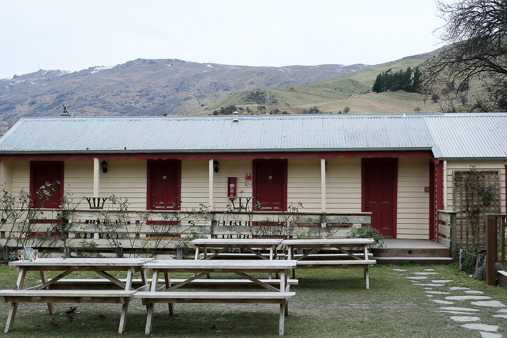紐西蘭南島|Cardrona Hotel 卡德羅納酒店.紐西蘭最古老的旅店,魔戒躍馬旅店靈感來源 @飛天璇的口袋 紐西蘭南島|Cardrona Hotel 卡德羅納酒店.紐西蘭最古老的旅店,魔戒躍馬旅店靈感來源 @飛天璇的口袋