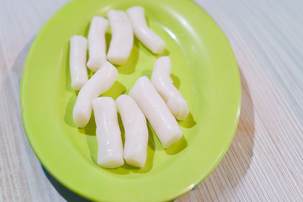 台中北屯｜食藝石頭火鍋 水湳店．傳統現炒火鍋，濃濃的懷舊風 @飛天璇的口袋