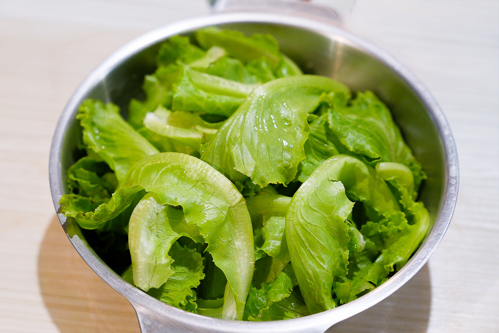 台中北屯｜食藝石頭火鍋 水湳店．傳統現炒火鍋，濃濃的懷舊風 @飛天璇的口袋
