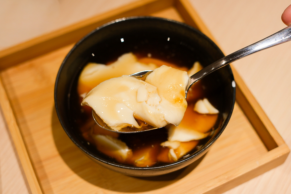 台中西區｜涼糧甜品 Ice Grain．好吃又有質感的冰店，兼具傳統與創新 @飛天璇的口袋