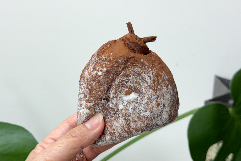 台中西區｜ITUMO 9番．精明商圈巷弄老宅，日式生甜甜圈專賣店 @飛天璇的口袋