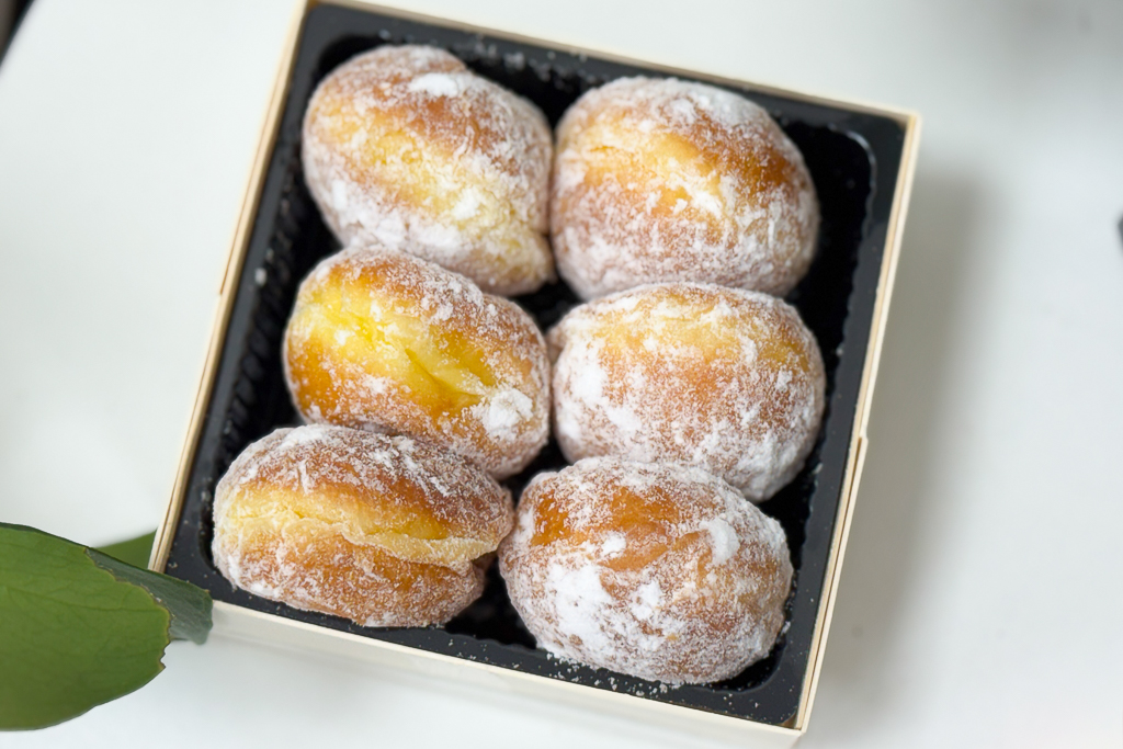 台中西區｜ITUMO 9番．精明商圈巷弄老宅，日式生甜甜圈專賣店 @飛天璇的口袋