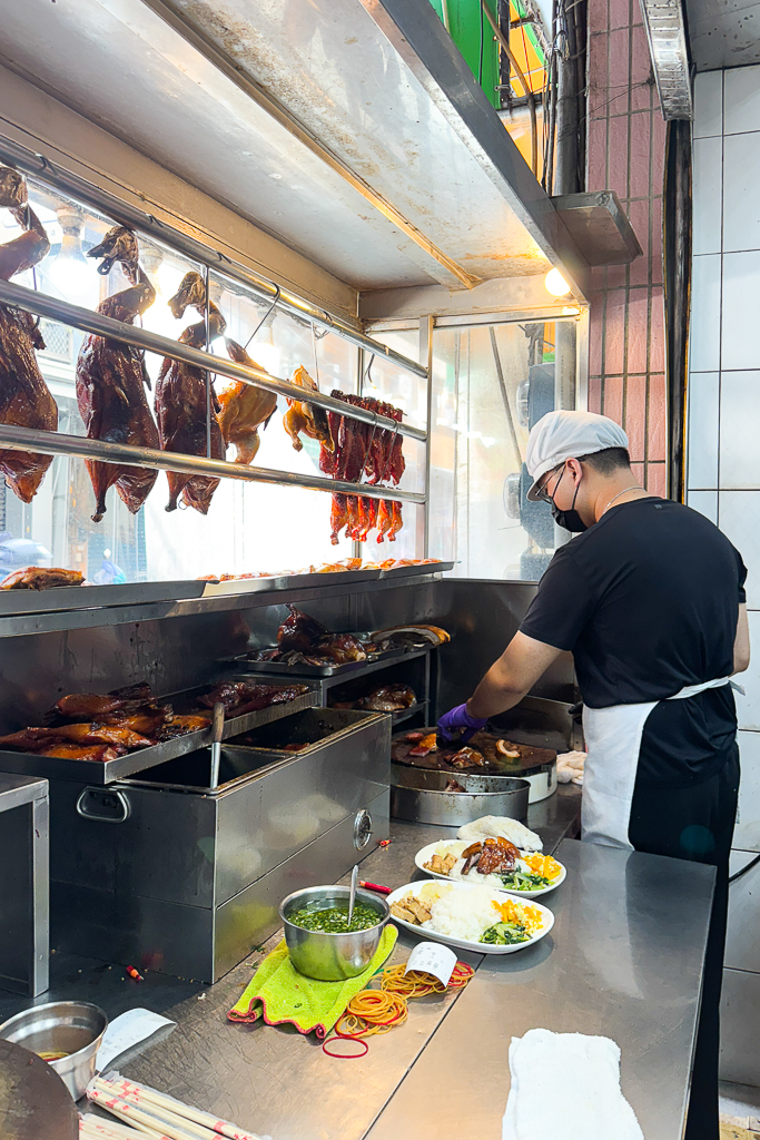 台中西屯|香港鴻利燒臘快餐.逢甲商圈人氣便當,份量多價格實在 @飛天璇的口袋 台中西屯|香港鴻利燒臘快餐.逢甲商圈人氣便當,份量多價格實在 @飛天璇的口袋