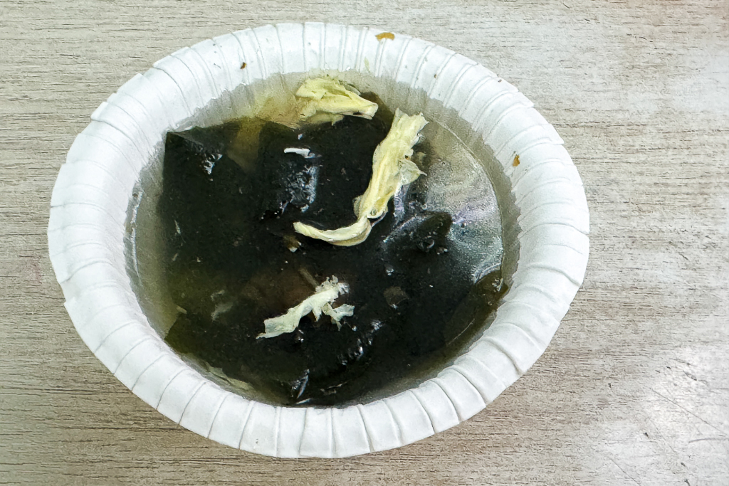 台中西屯|香港鴻利燒臘快餐.逢甲商圈人氣便當,份量多價格實在 @飛天璇的口袋 台中西屯|香港鴻利燒臘快餐.逢甲商圈人氣便當,份量多價格實在 @飛天璇的口袋