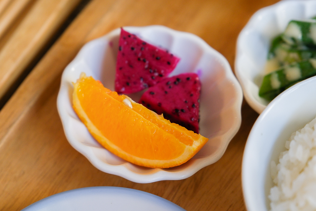 台中北區｜明賢行．用心手作定食套餐，甜點推薦一定要點 @飛天璇的口袋