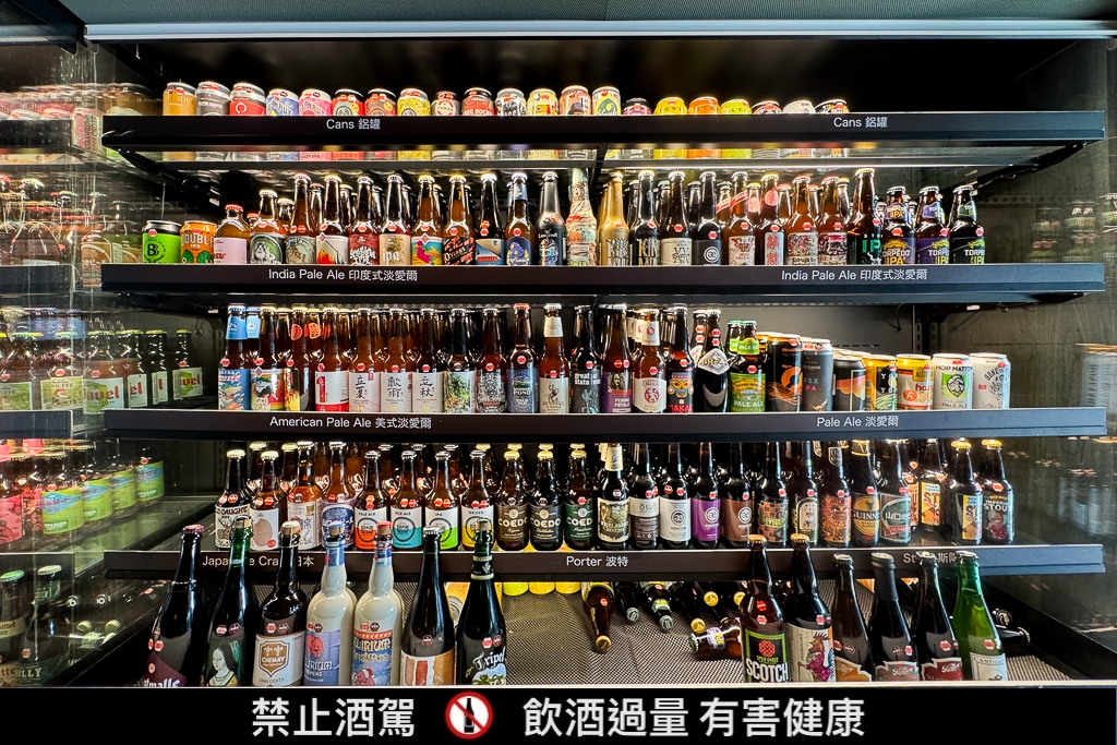 台中西區｜ABV地中海餐酒館．發現台中超奢華早午餐，全台唯一700種啤酒走廊 @飛天璇的口袋