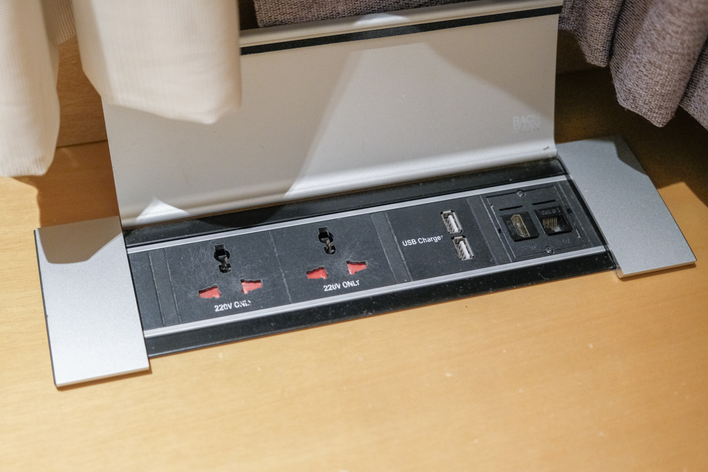 韓國釜山|阿班飯店 Arban Hotel.西面商圈鬧區飯店,一晚只要1000多元台幣,走路就到CS25和7-11 @飛天璇的口袋 韓國釜山|阿班飯店 Arban Hotel.西面商圈鬧區飯店,一晚只要1000多元台幣,走路就到CS25和7-11 @飛天璇的口袋