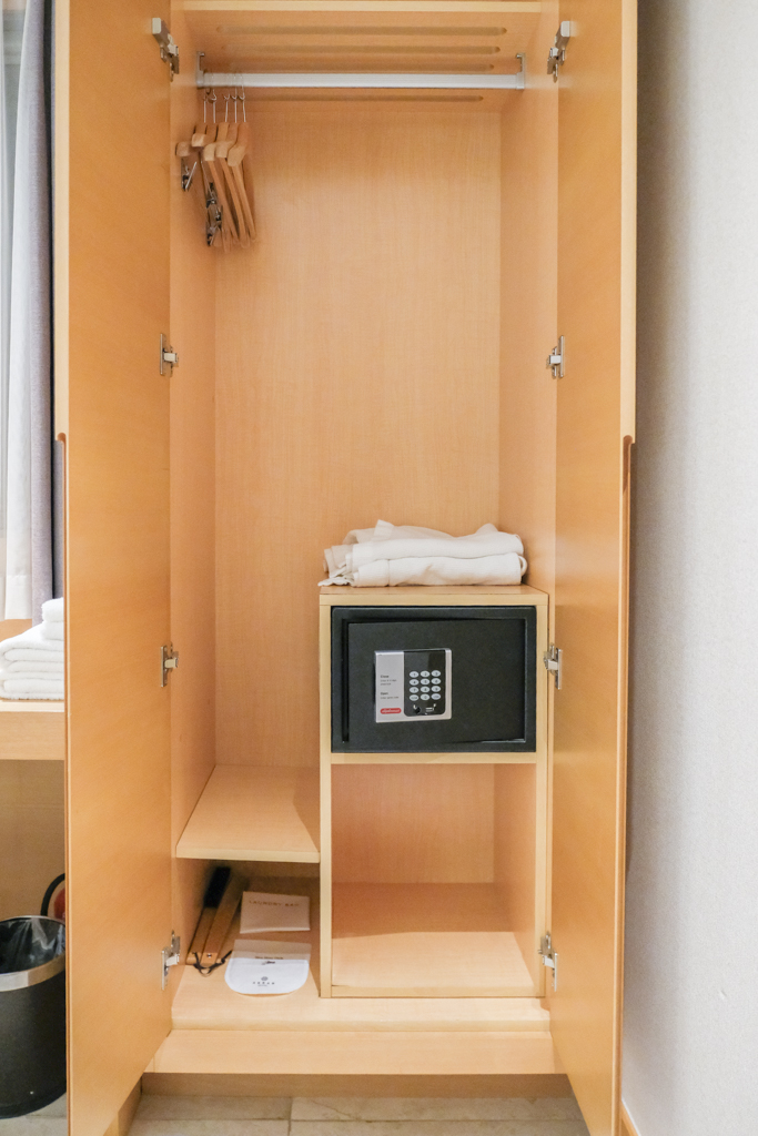 韓國釜山｜阿班飯店 Arban Hotel．西面商圈鬧區飯店，一晚只要1000多元台幣，走路就到CS25和7-11 @飛天璇的口袋