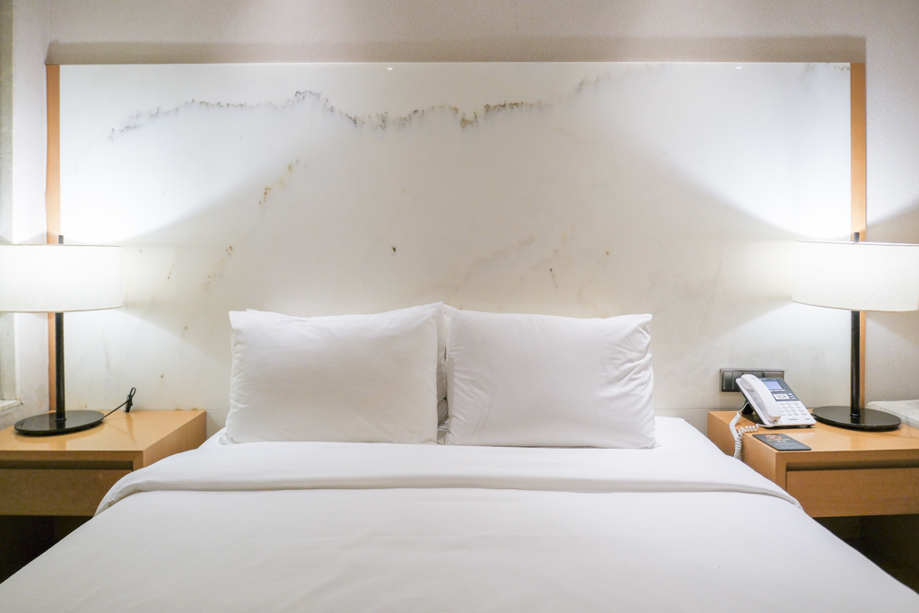 韓國釜山|阿班飯店 Arban Hotel.西面商圈鬧區飯店,一晚只要1000多元台幣,走路就到CS25和7-11 @飛天璇的口袋 韓國釜山|阿班飯店 Arban Hotel.西面商圈鬧區飯店,一晚只要1000多元台幣,走路就到CS25和7-11 @飛天璇的口袋