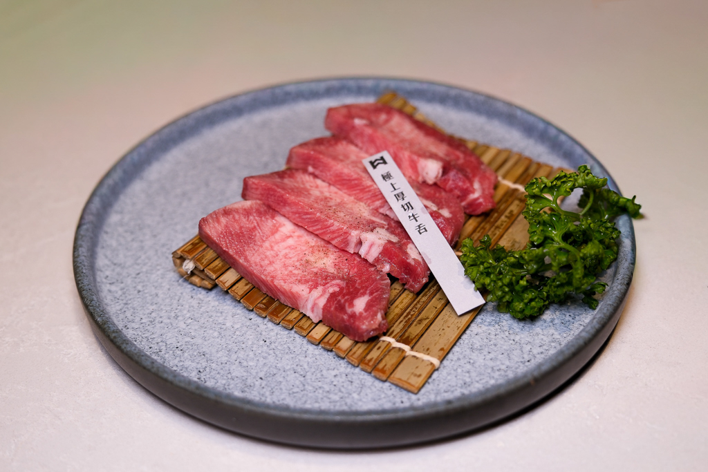 台中西屯｜燒肉MEN朝富店．個人套餐499起自助吧無限續，溫室水耕生菜和Haagen-Dazs冰淇淋 @飛天璇的口袋