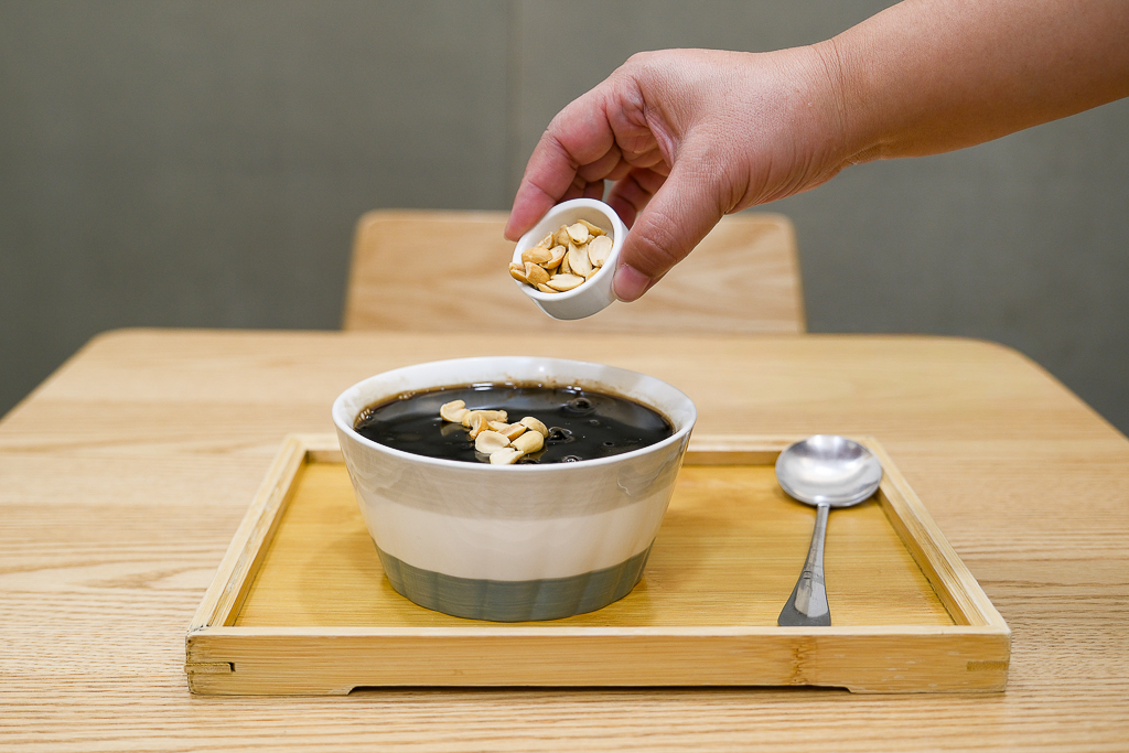 【嘉良冰鎮】冬季甜品上市了,紅豆湯圓、燒仙草、手工豆花,暖心一整個冬天 @飛天璇的口袋 【嘉良冰鎮】冬季甜品上市了,紅豆湯圓、燒仙草、手工豆花,暖心一整個冬天 @飛天璇的口袋