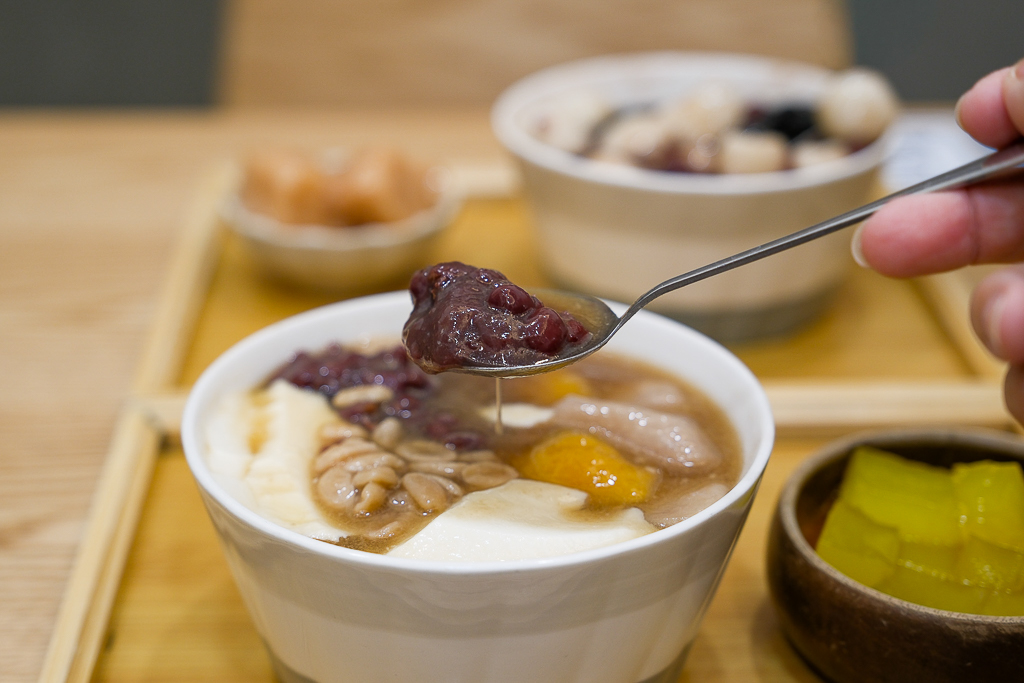 【嘉良冰鎮】冬季甜品上市了，紅豆湯圓、燒仙草、手工豆花，暖心一整個冬天 @飛天璇的口袋