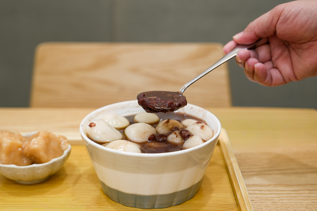 【嘉良冰鎮】冬季甜品上市了,紅豆湯圓、燒仙草、手工豆花,暖心一整個冬天 @飛天璇的口袋 【嘉良冰鎮】冬季甜品上市了,紅豆湯圓、燒仙草、手工豆花,暖心一整個冬天 @飛天璇的口袋