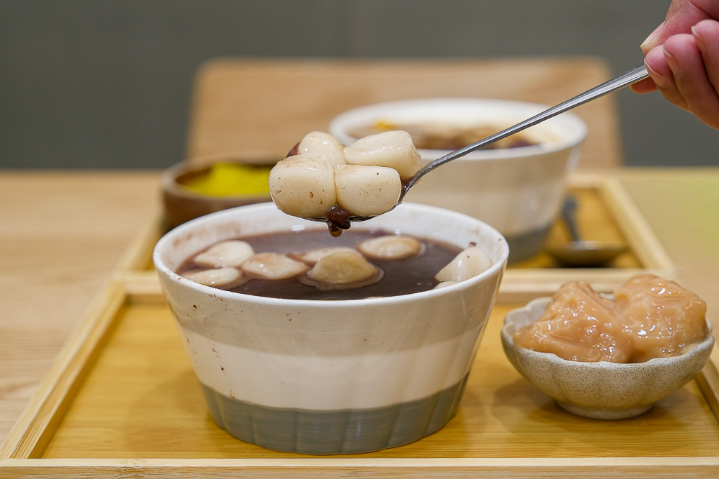 【嘉良冰鎮】冬季甜品上市了，紅豆湯圓、燒仙草、手工豆花，暖心一整個冬天 @飛天璇的口袋