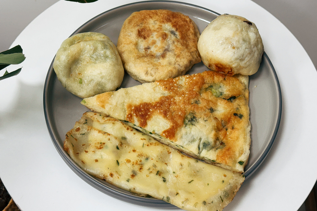 台中西屯｜集瀧塘豆漿．水湳市場傳統早餐店，各式中式麵食都吃得到 @飛天璇的口袋