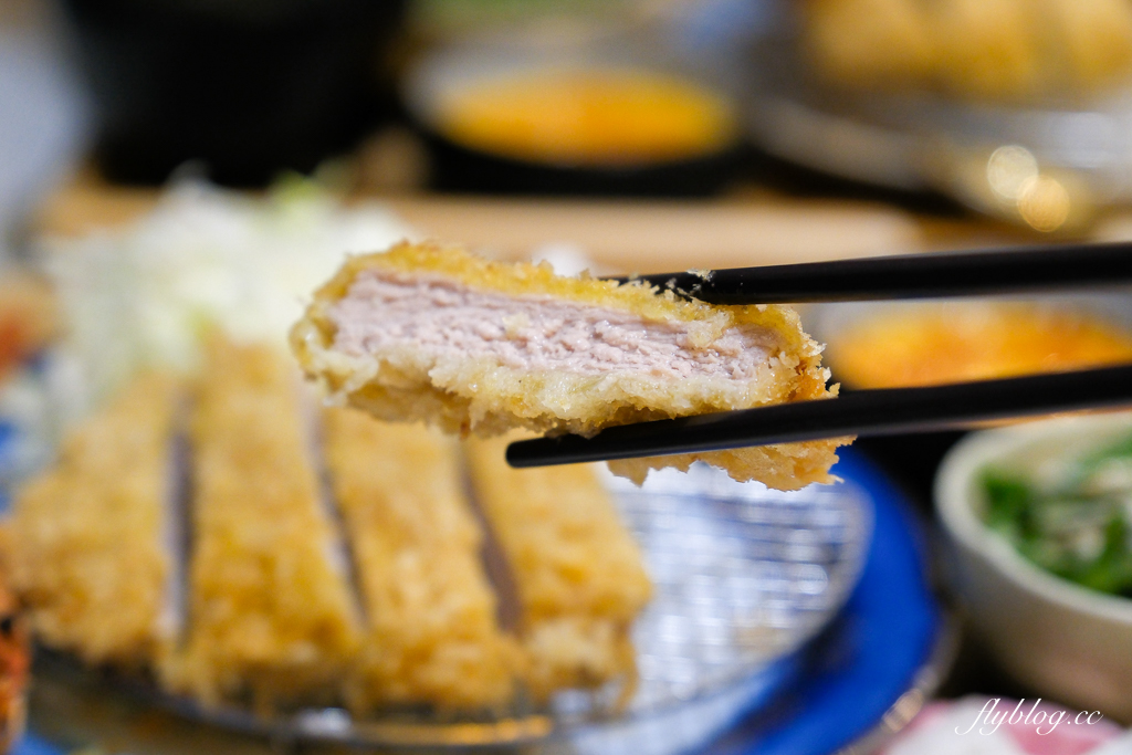 台中北屯|思鄉漁豚.澎湖人在台中的家鄉味,霸氣的海鮮咖哩定食套餐 @飛天璇的口袋 台中北屯|思鄉漁豚.澎湖人在台中的家鄉味,霸氣的海鮮咖哩定食套餐 @飛天璇的口袋