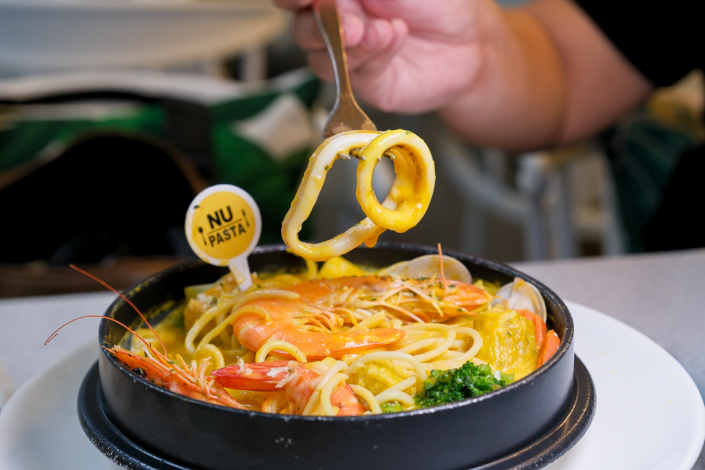 台中北屯｜NU PASTA．與鮮乳坊跨界合作，攜手推出6款莊園級鮮乳義式湯麵系列 @飛天璇的口袋