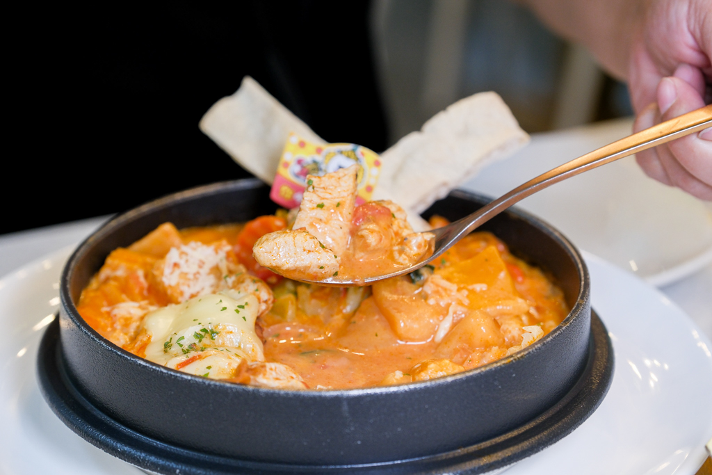 台中北屯｜NU PASTA．與鮮乳坊跨界合作，攜手推出6款莊園級鮮乳義式湯麵系列 @飛天璇的口袋