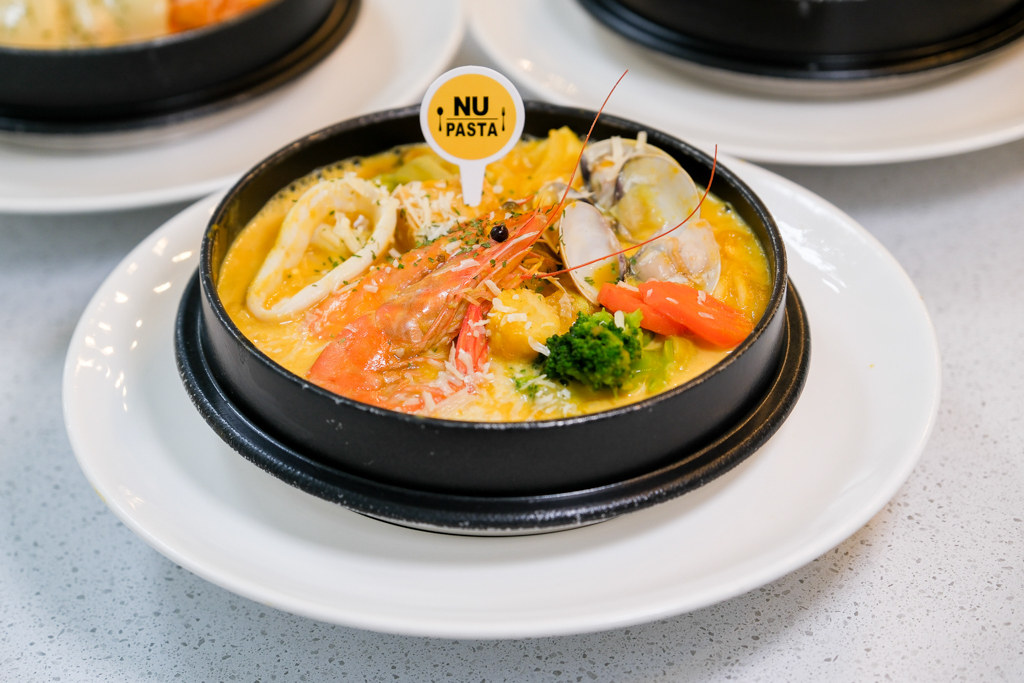 台中北屯｜NU PASTA．與鮮乳坊跨界合作，攜手推出6款莊園級鮮乳義式湯麵系列 @飛天璇的口袋