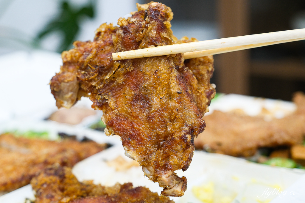 台中北區｜石蜜園．中國醫藥學排隊便當店，我們整整等了50分鐘 @飛天璇的口袋